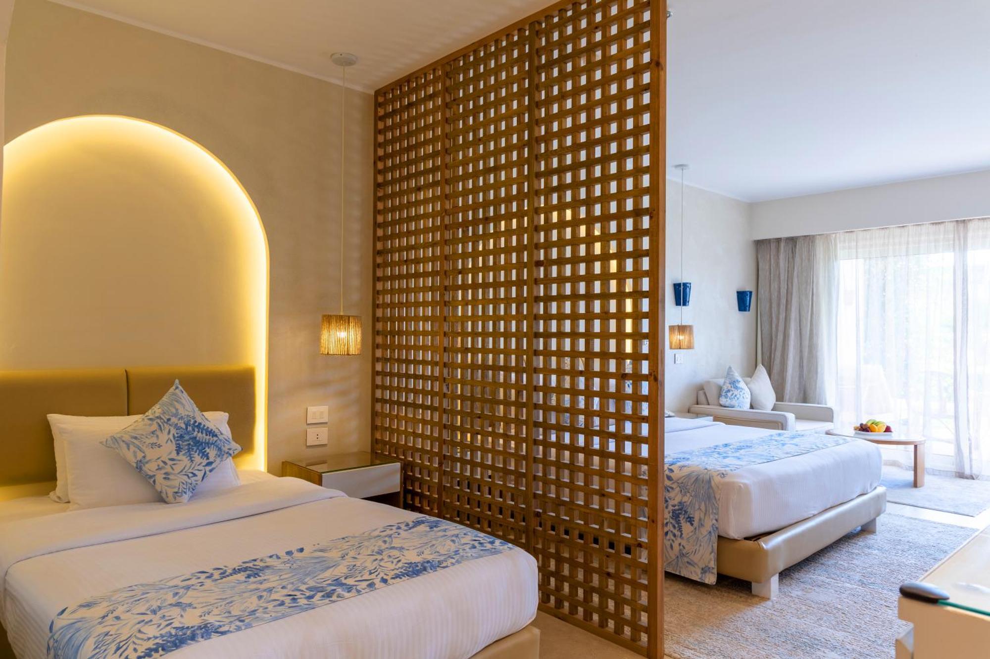 Arabesque Resort, & אתר נופש
